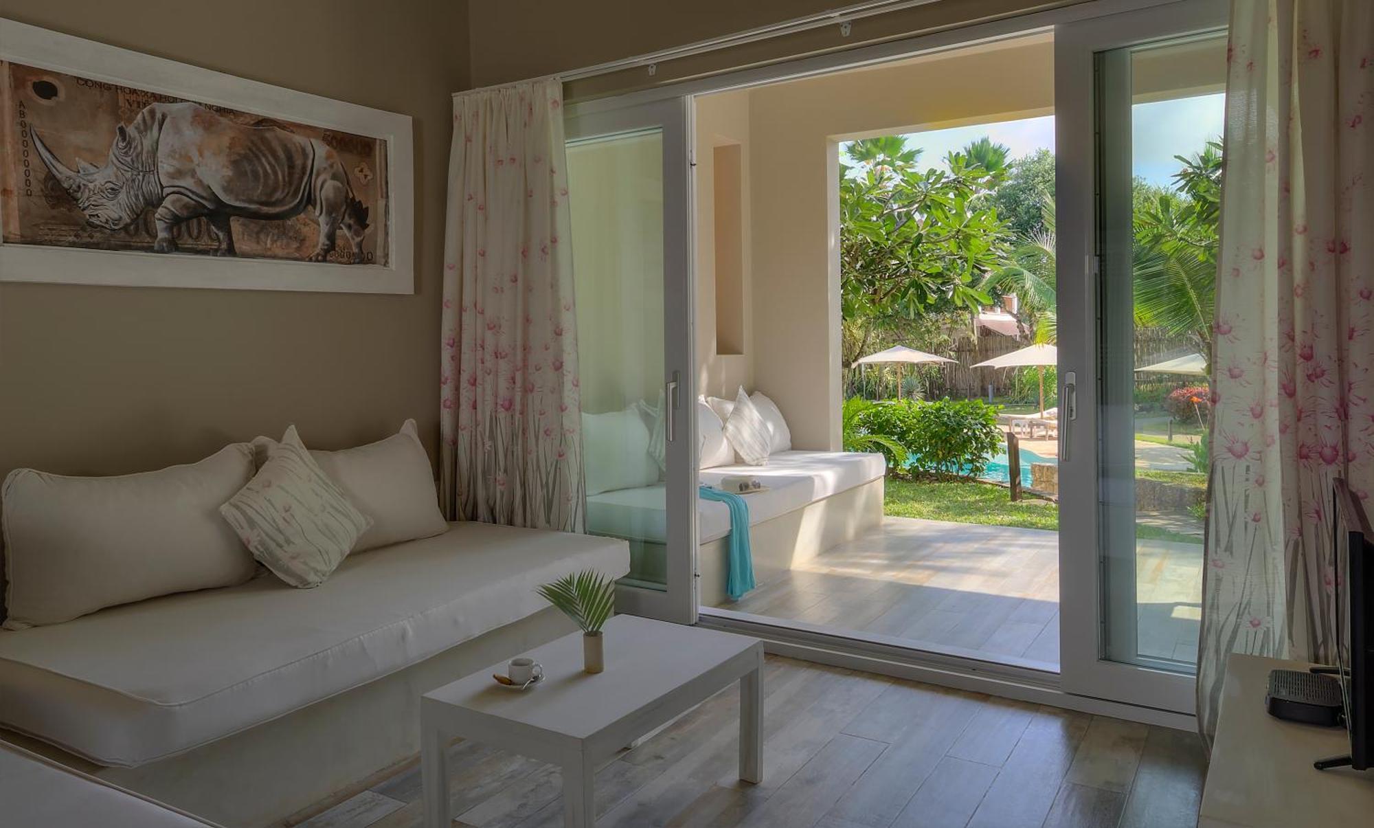 Kobe Suite Resort Ватаму Екстер'єр фото